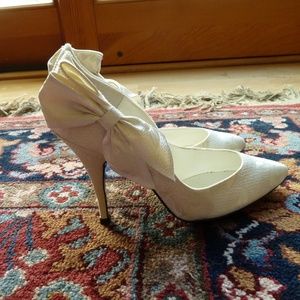 Women's White Brocade Heels